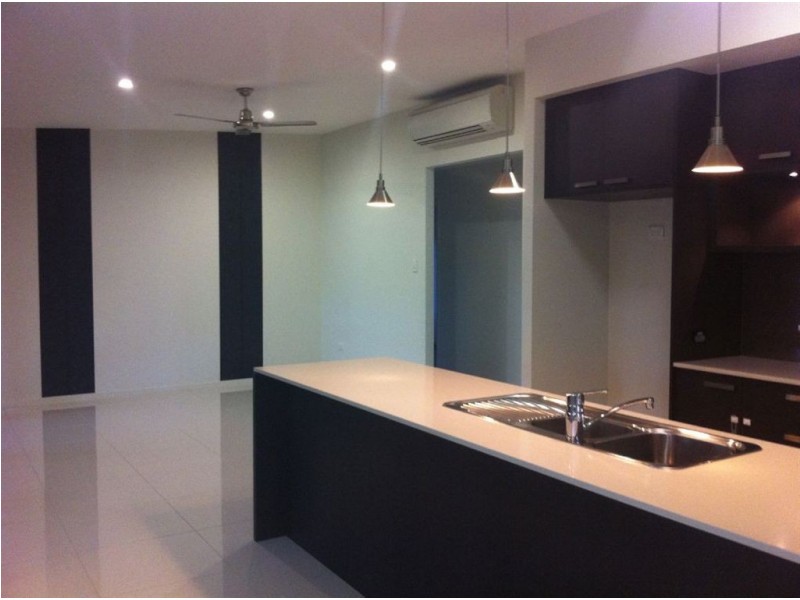 22 vidar Cresent, Ooralea QLD 4740