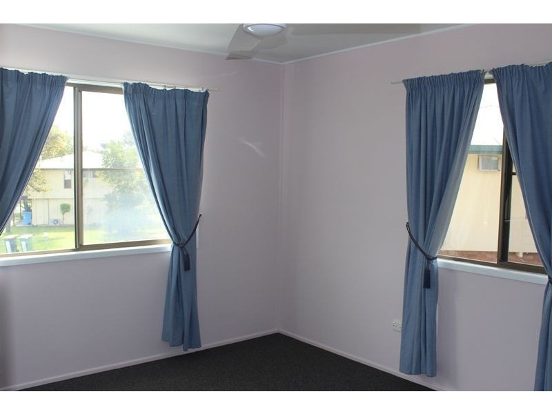 4 Noble Crescent, Mount Pleasant QLD 4740