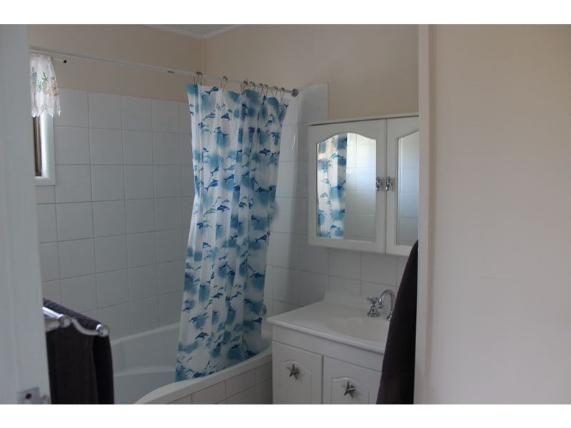 4 Noble Crescent, Mount Pleasant QLD 4740