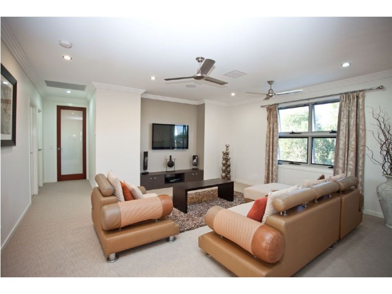 19 Corella Way, Blacks Beach QLD 4740