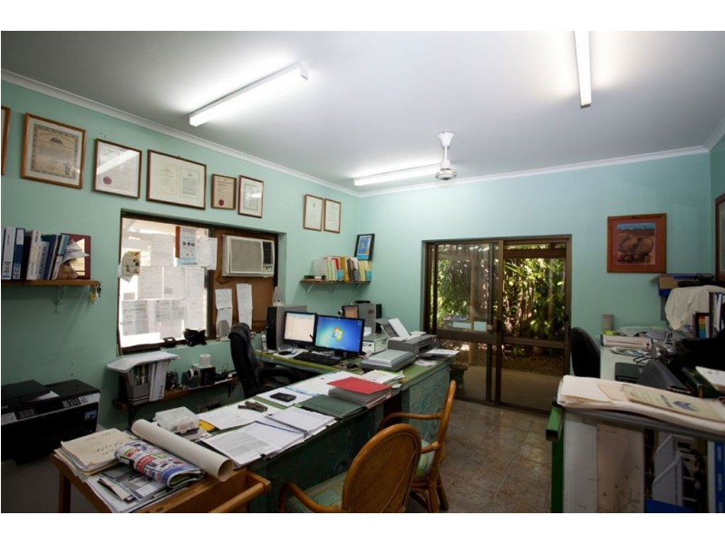5 Pacific Drive, Blacks Beach QLD 4740