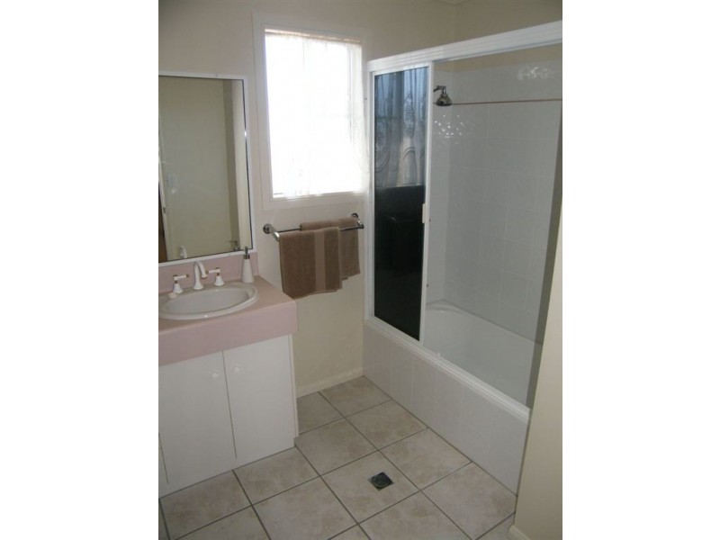 4 Egret 11 Bridge Road, East Mackay QLD 4740