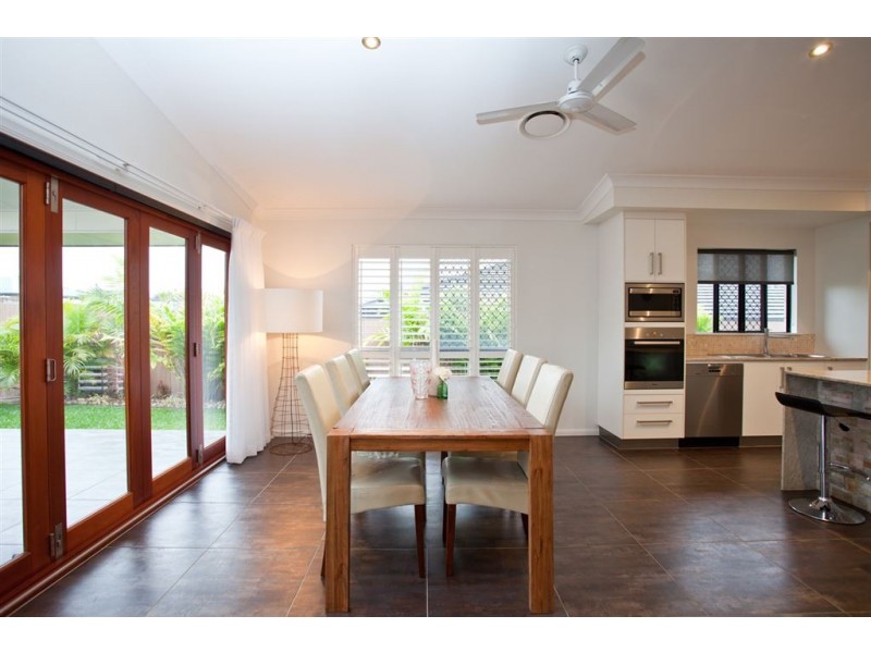 10 Rudd Street, Rural View QLD 4740