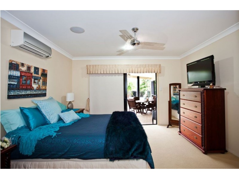 6 Herbert Way, Rural View QLD 4740
