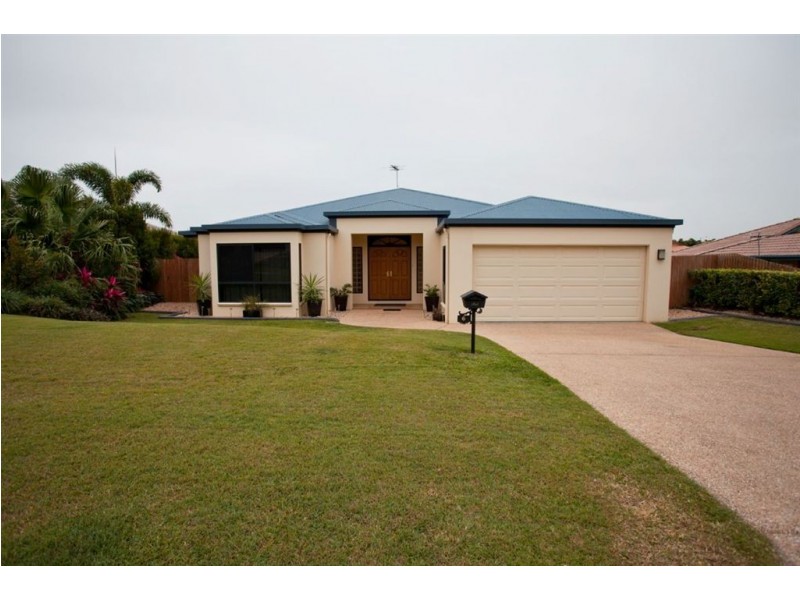 6 Herbert Way, Rural View QLD 4740
