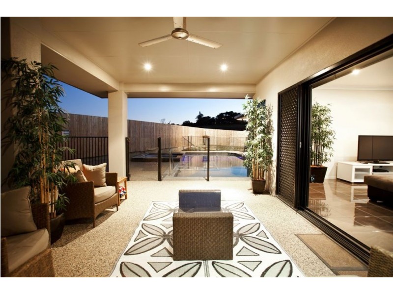 32 Hinze Circuit, Rural View QLD 4740