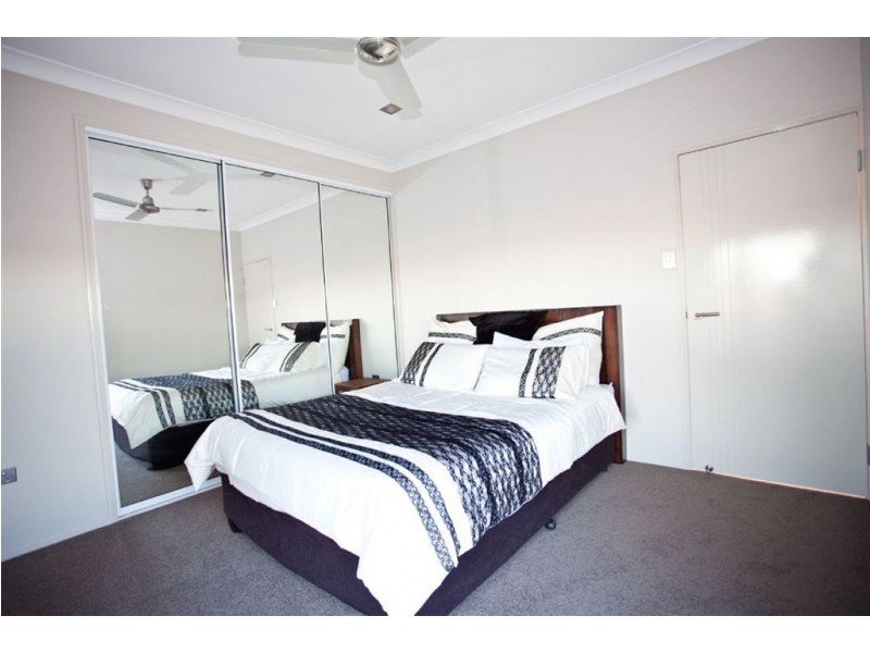 32 Hinze Circuit, Rural View QLD 4740