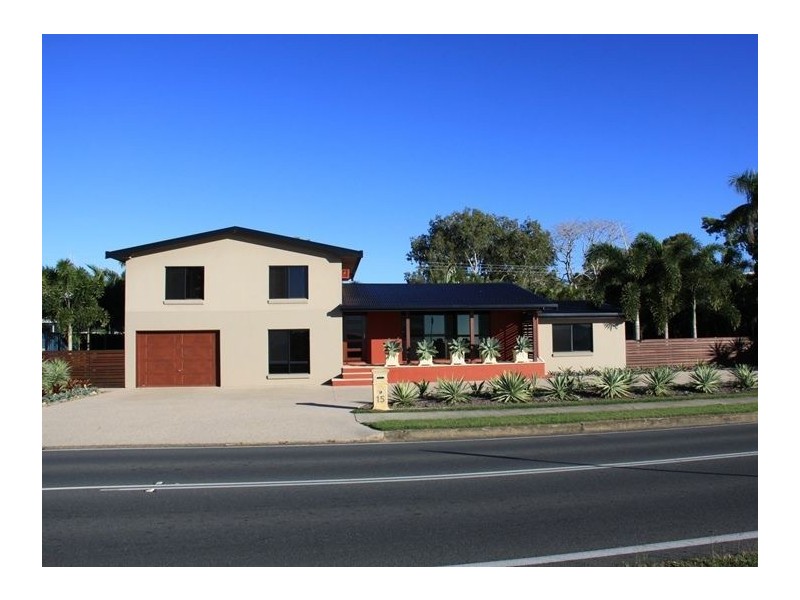 15 Slade Esplanade, Slade Point QLD 4740