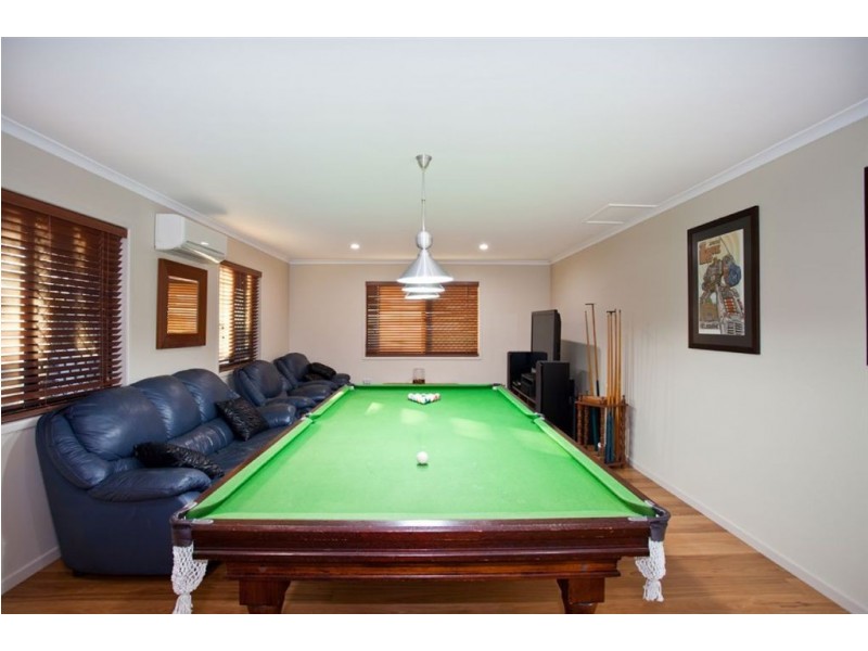 15 Slade Esplanade, Slade Point QLD 4740