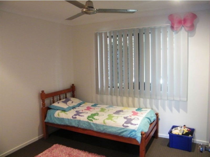 18 Sunseeker Court, Blacks Beach QLD 4740