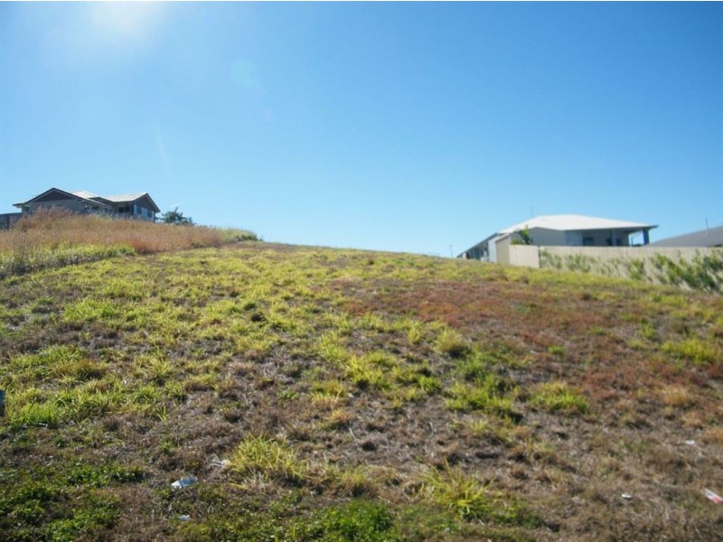 51 Douglas Crescent, Rural View QLD 4740