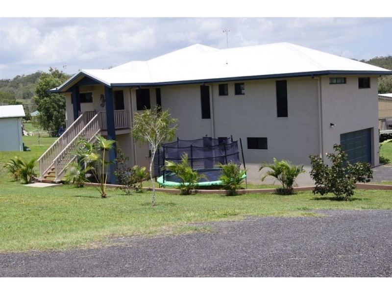 27 Aviland Drive, Seaforth QLD 4741