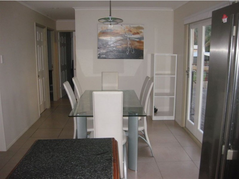 11 The Barons Drive, Andergrove QLD 4740