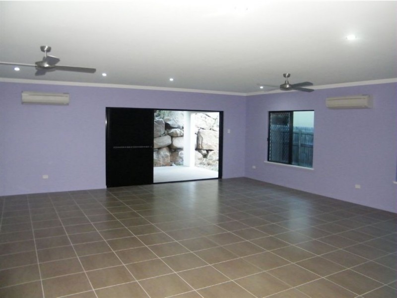 27 Portside Place, Shoal Point QLD 4750