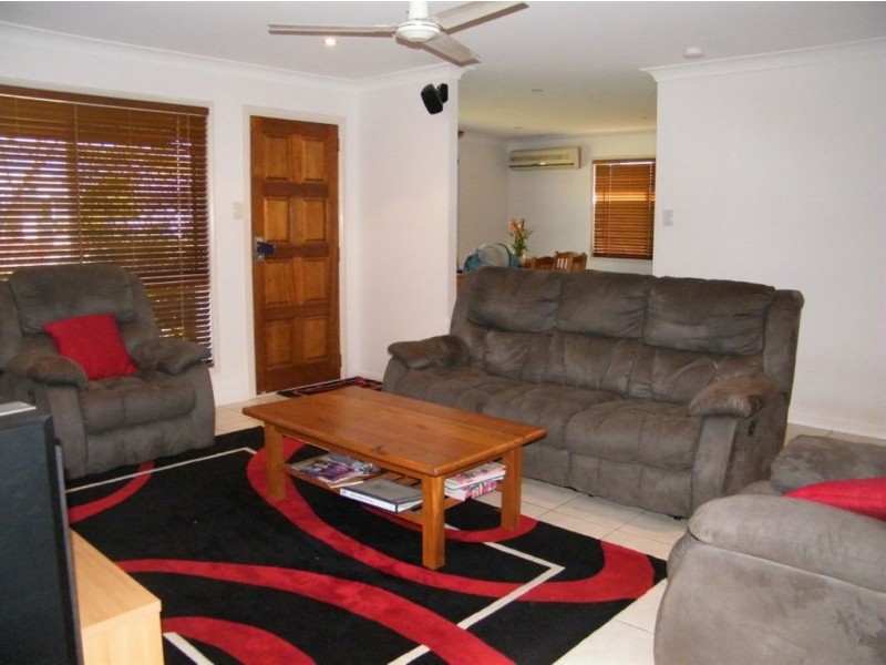 68 Broomdykes Drive, Beaconsfield QLD 4740