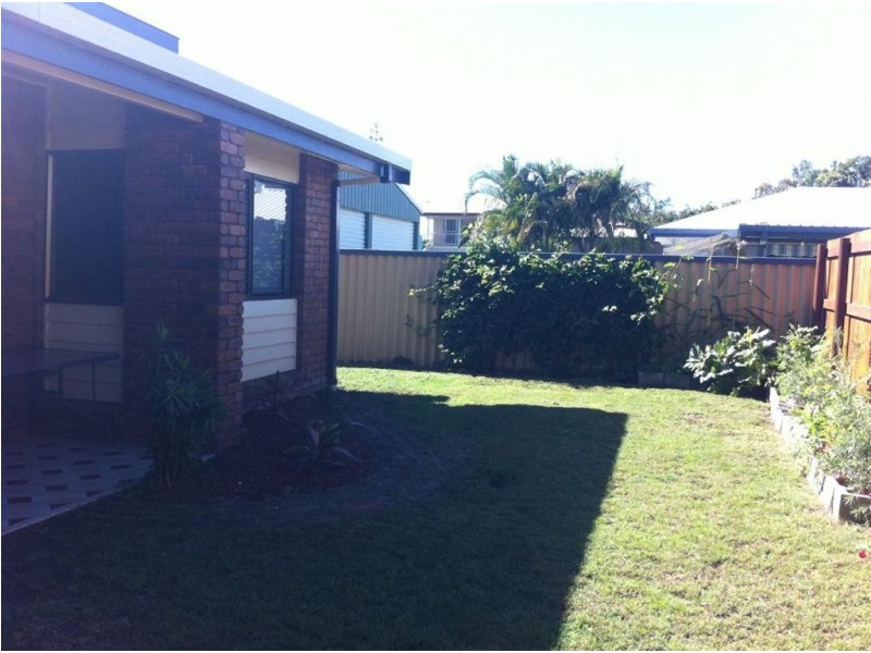 1/8 Renou Court, East Mackay QLD 4740