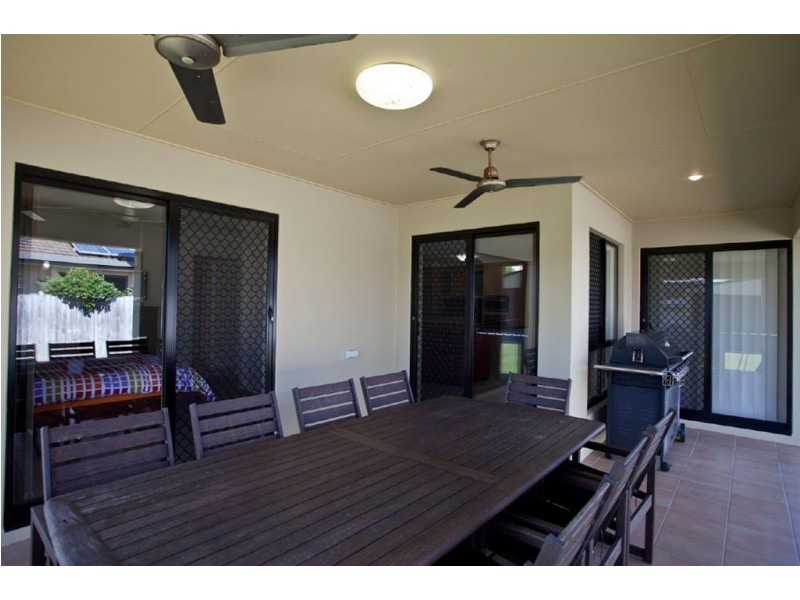 66 Wheeler Drive, Glenella QLD 4740