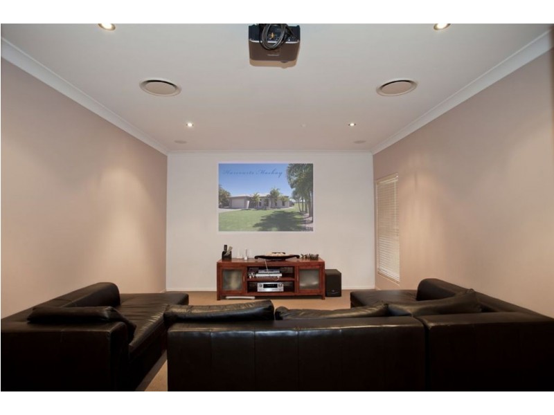 4 Callaway Court, Bakers Creek QLD 4740