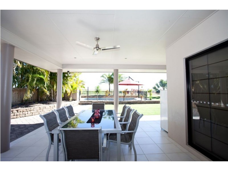 4 Callaway Court, Bakers Creek QLD 4740
