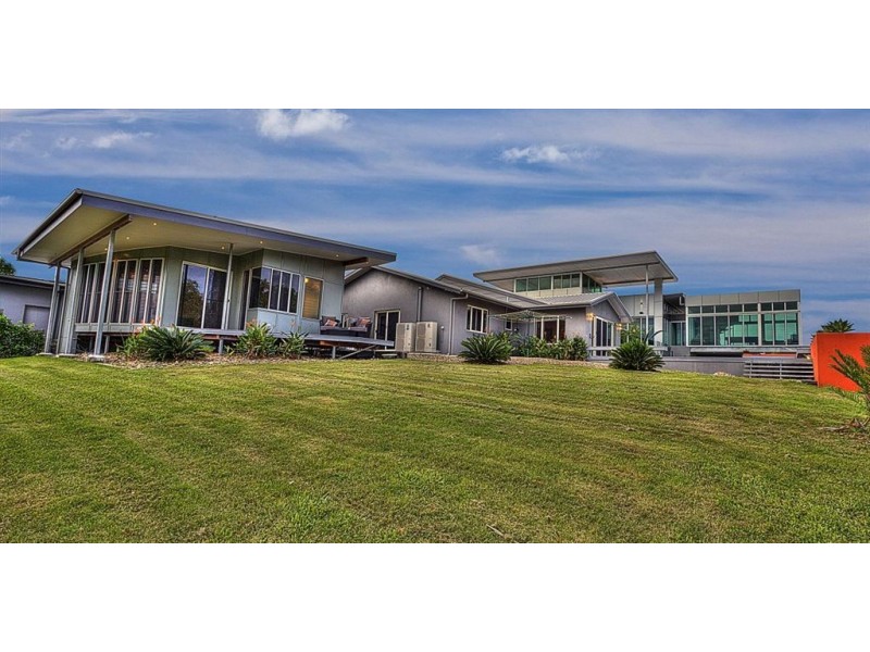 5 Rural View Drive, Rural View QLD 4740