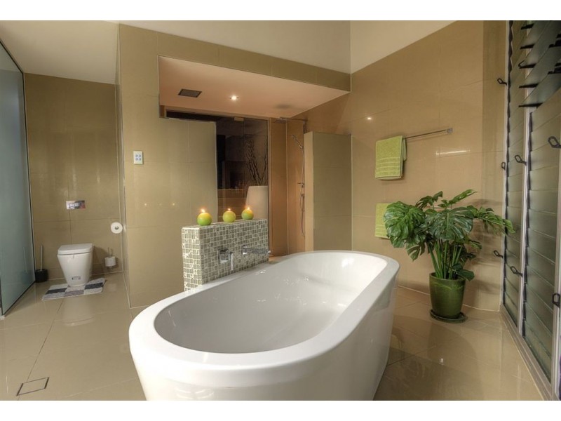 5 Rural View Drive, Rural View QLD 4740