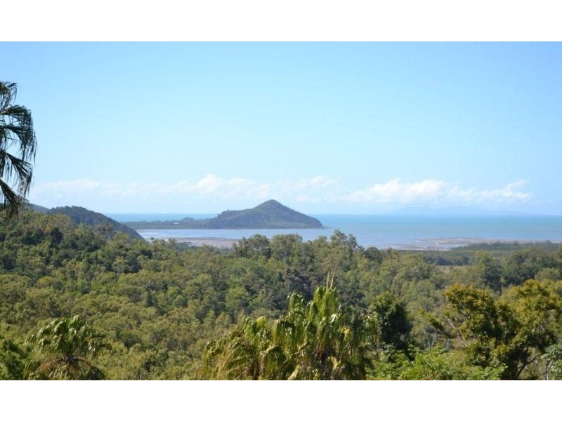 204 Dunwoody Road, Seaforth QLD 4741
