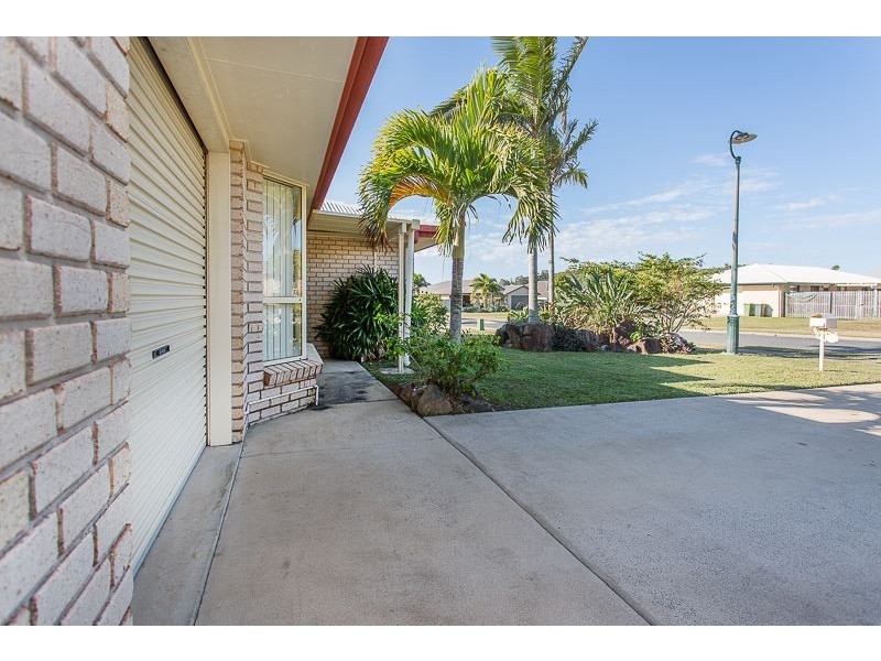 41 Barber Drive, Eimeo QLD 4740