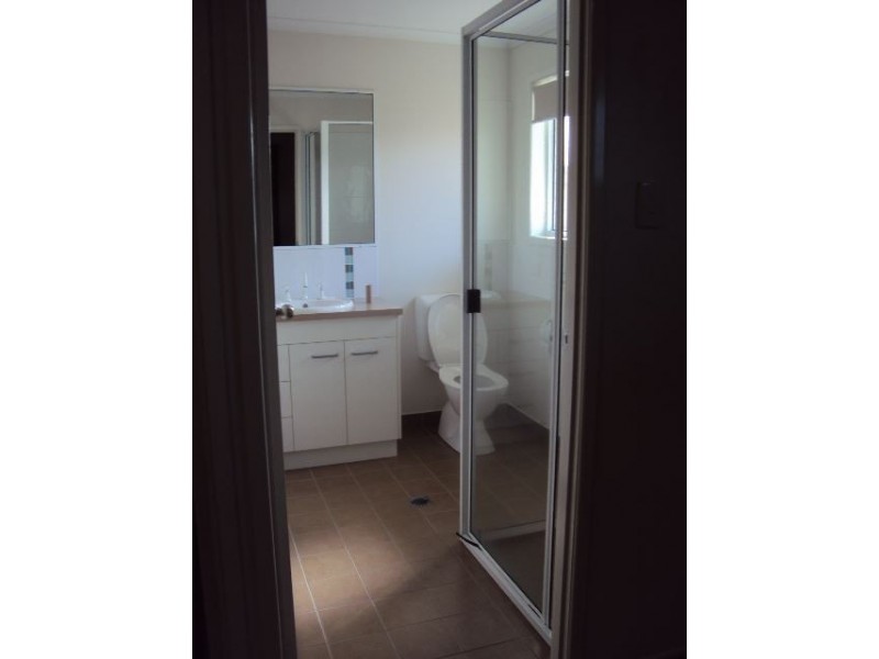 37 Debbiesue Drive, Mount Pleasant QLD 4740