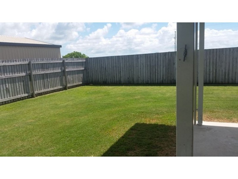 37 Debbiesue Drive, Mount Pleasant QLD 4740