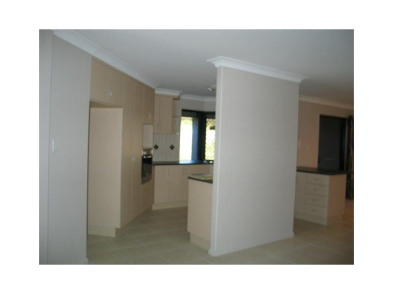 18 Mussett Court, Glenella QLD 4740