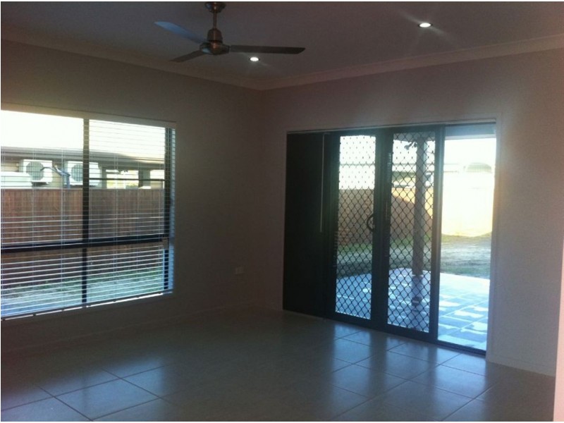28 Poulsen Drive, Marian QLD 4753