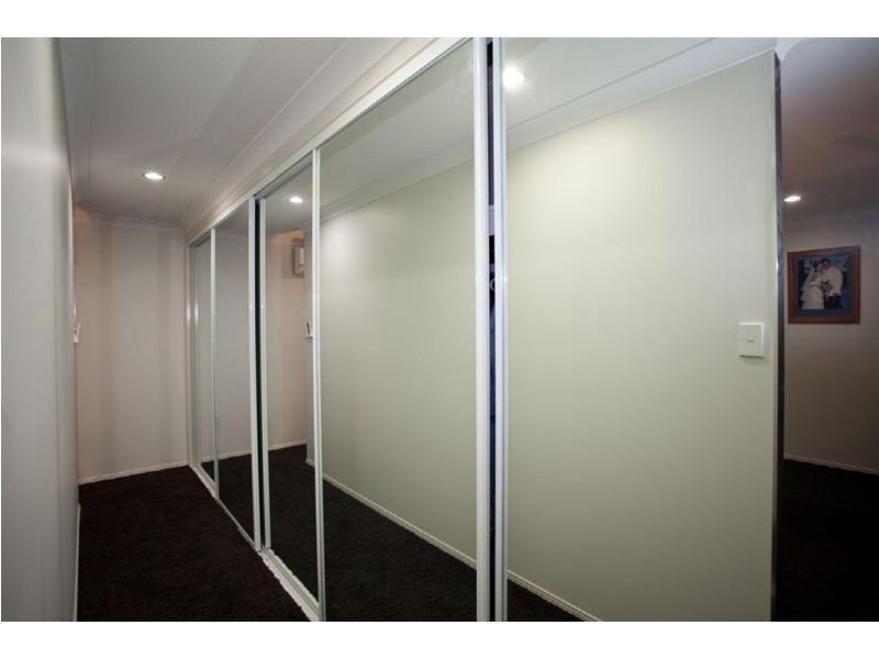 4 Compass Court, Shoal Point QLD 4750