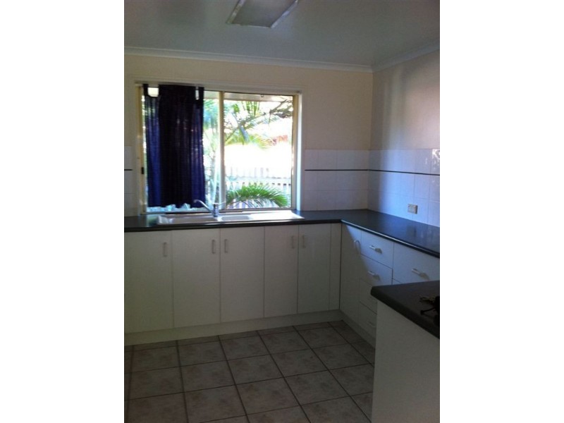 41 George Fordyce Drive, Rural View QLD 4740