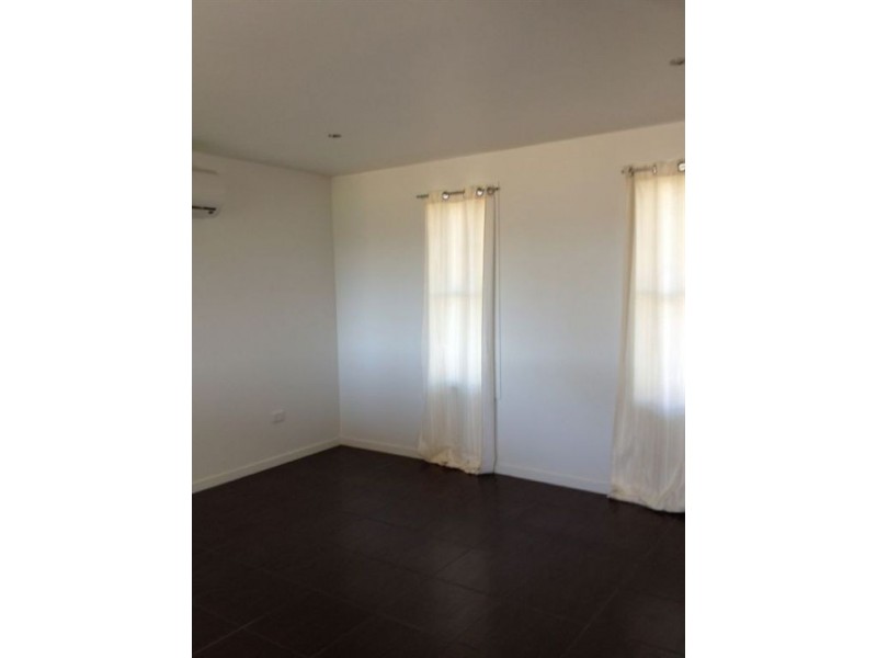 2/2 Turner Street, East Mackay QLD 4740