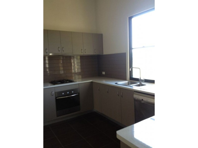 1/2 Turner St, East Mackay QLD 4740