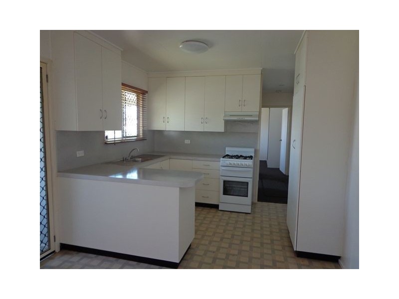 15 Rosella Street, Slade Point QLD 4740