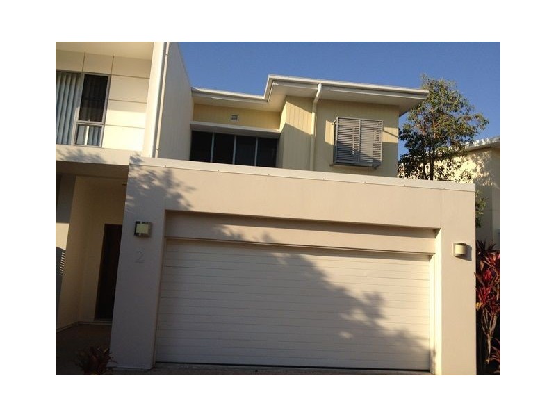 2/2 Belangason Way, Shoal Point QLD 4750