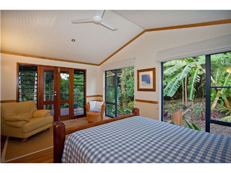 2/69 Lynette Drive, Nindaroo QLD 4740