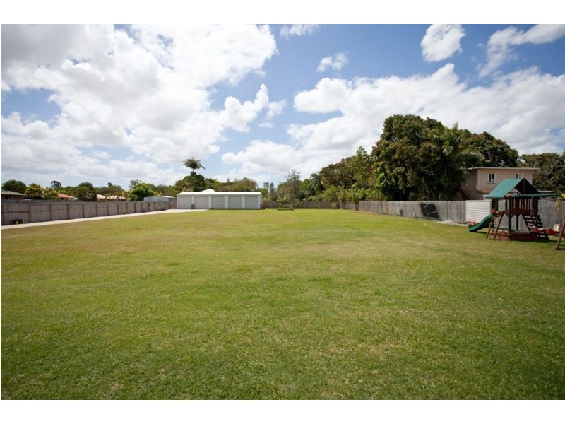 17 Perry Road, Mackay QLD 4740