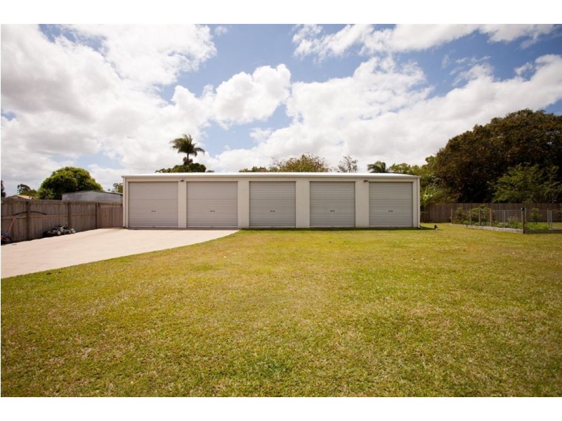 17 Perry Road, Mackay QLD 4740