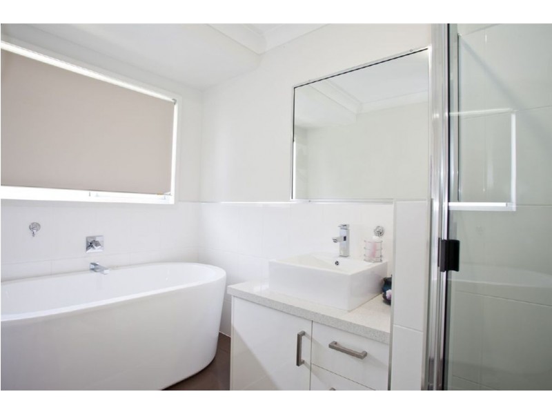 17 Perry Road, Mackay QLD 4740