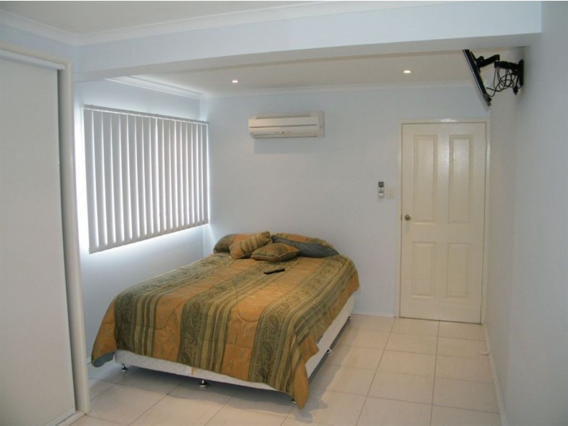 23 Poole Street, Sarina Beach QLD 4737