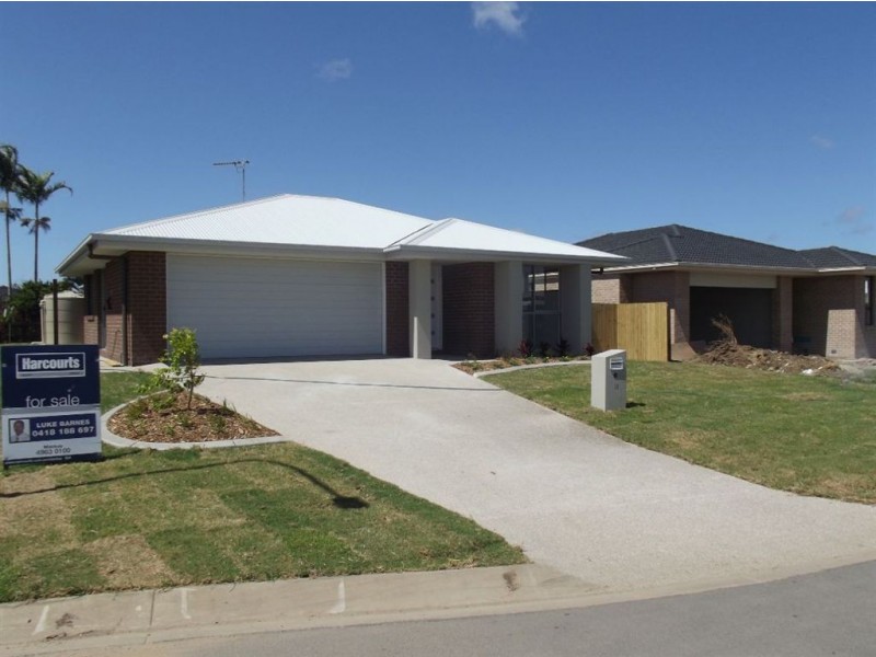 16 Burge Court, Glenella QLD 4740