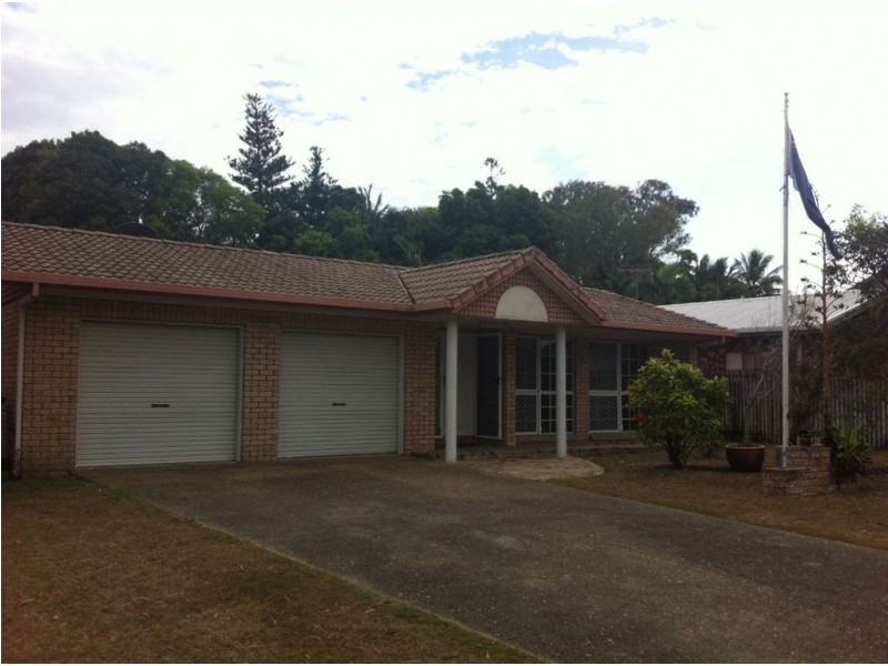 17 Gentle Avenue, Bucasia QLD 4750