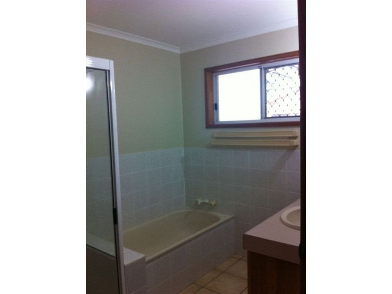 17 Gentle Avenue, Bucasia QLD 4750