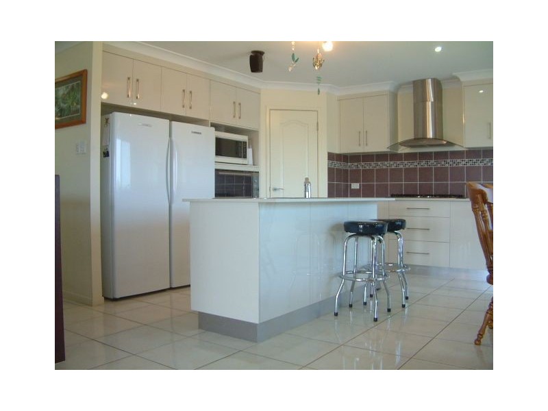 11 Polly Crescent, Richmond QLD 4740