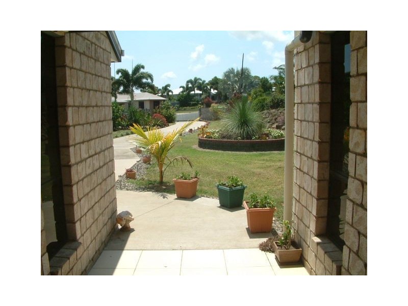 11 Polly Crescent, Richmond QLD 4740