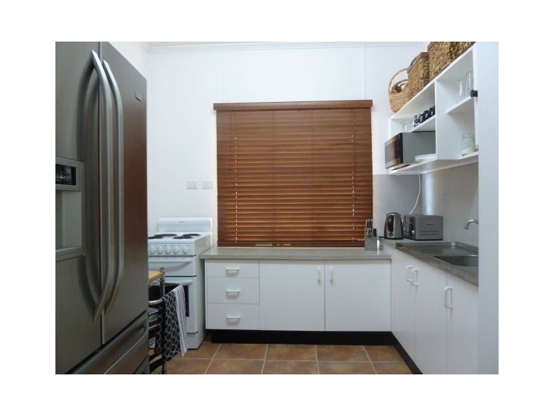 36 Peel Street, Mackay QLD 4740