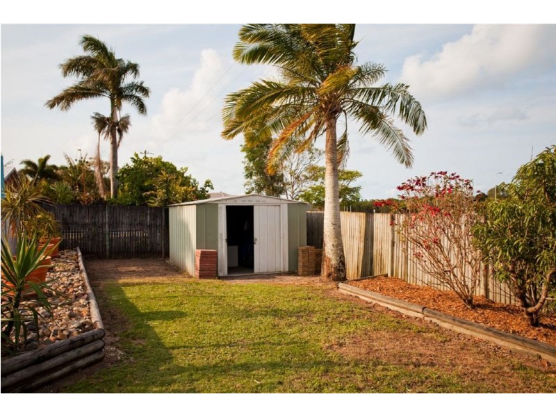 16 Pardoe Street, Bucasia QLD 4750