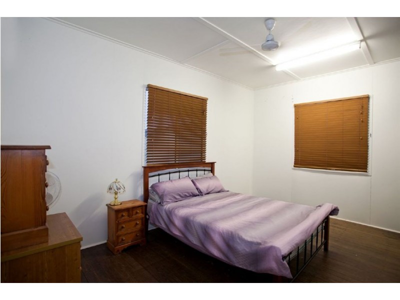 31 Shepherd Road, Eimeo QLD 4740